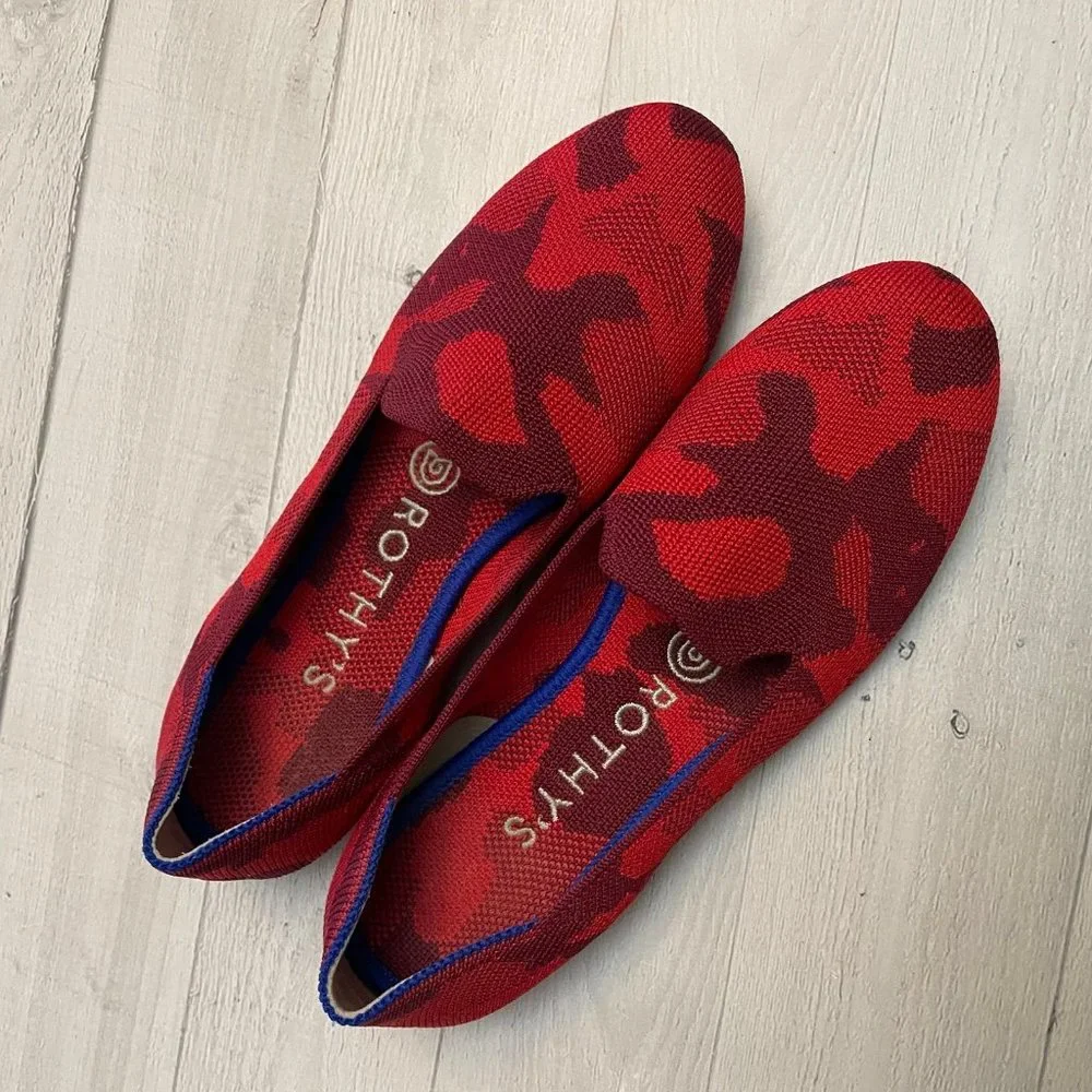Rothy’s the flat red camo round toe flat size‎ 6.5